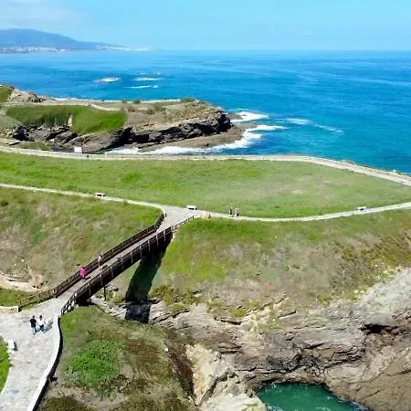 Apartment Piso Amplio A 100 M De La Playa