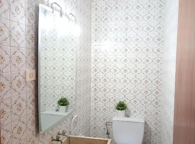 Piso Amplio A 100 M De La Playa Διαμέρισμα *